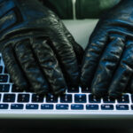 Cómo identificar y evitar los fraudes que acechan en Internet